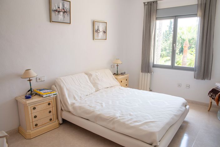 Image No.17-4 Bed Villa for sale