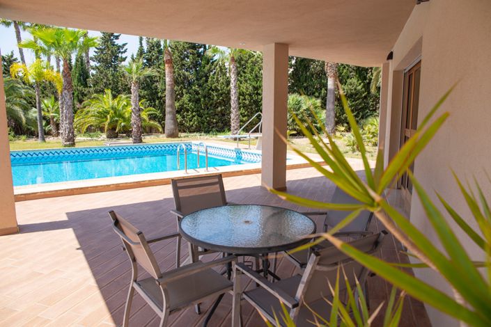 Image No.54-4 Bed Villa for sale