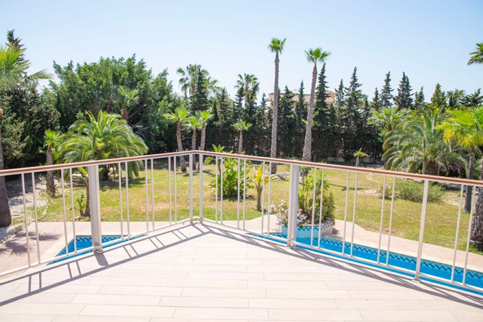 Image No.65-4 Bed Villa for sale