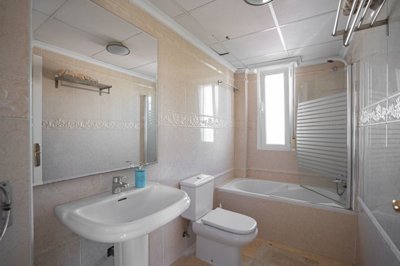 o1iq80h24c1lf71hg1dbqkkh14dv2n