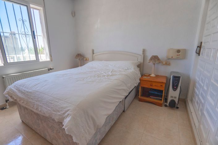 Image No.16-2 Bed Villa for sale