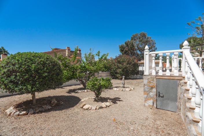 Image No.28-2 Bed Villa for sale