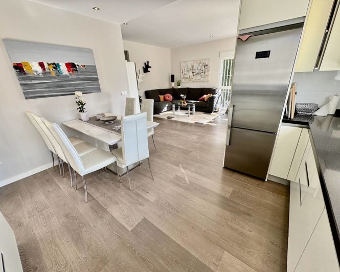 Image No.2-3 Bed Villa for sale