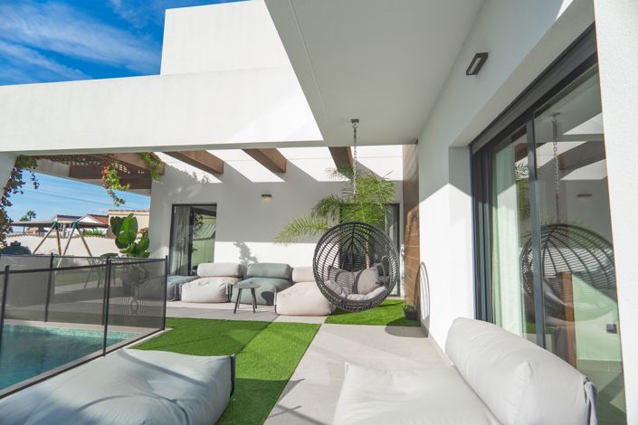 Image No.41-4 Bed Villa for sale