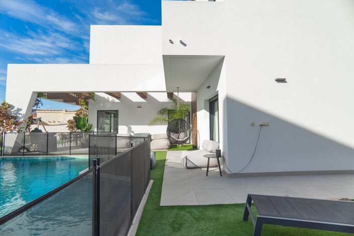 Image No.43-4 Bed Villa for sale