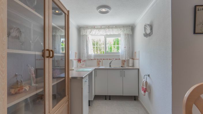 Image No.14-4 Bed Villa for sale