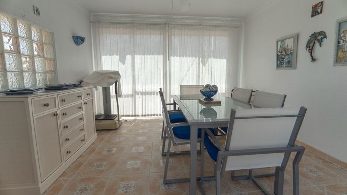 Image No.44-4 Bed Villa for sale