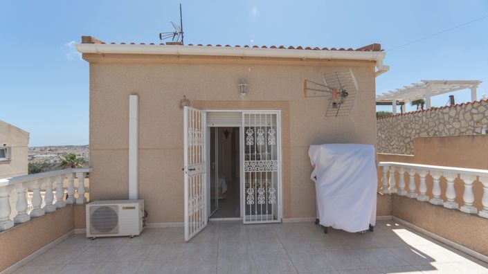 Image No.50-4 Bed Villa for sale