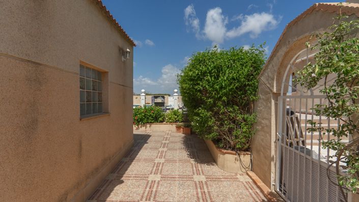 Image No.71-4 Bed Villa for sale