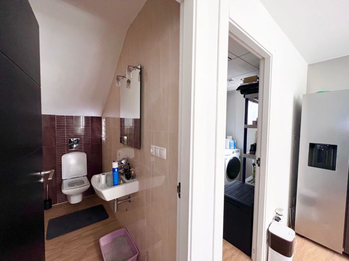 Image No.10-4 Bed Villa for sale