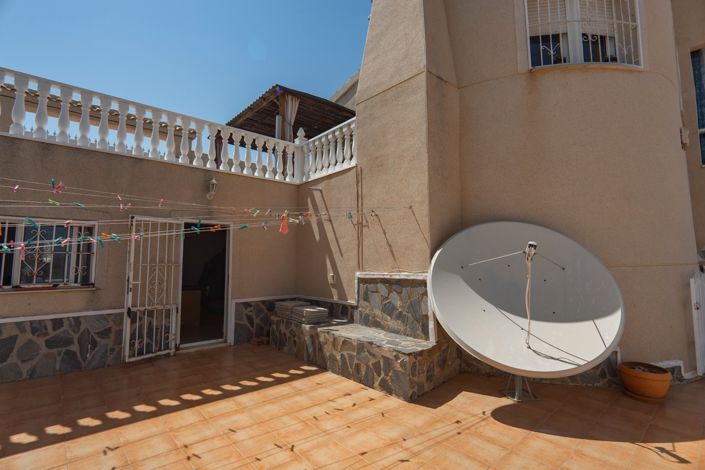 Image No.13-3 Bed Villa for sale