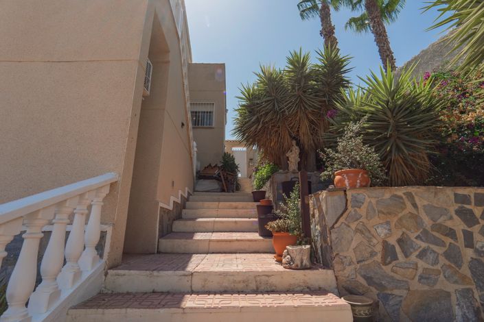 Image No.23-3 Bed Villa for sale