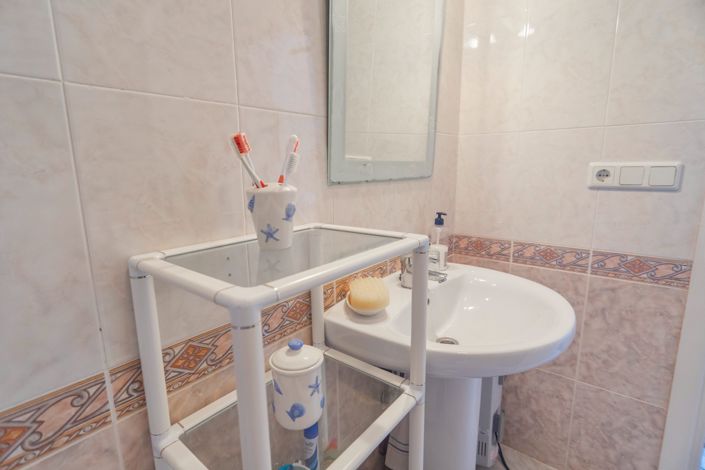 Image No.28-3 Bed Villa for sale