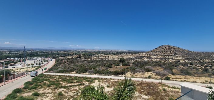 Image No.22-3 Bed Villa for sale