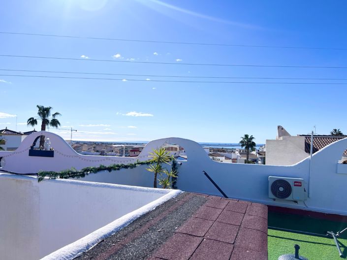 Image No.16-2 Bed Bungalow for sale