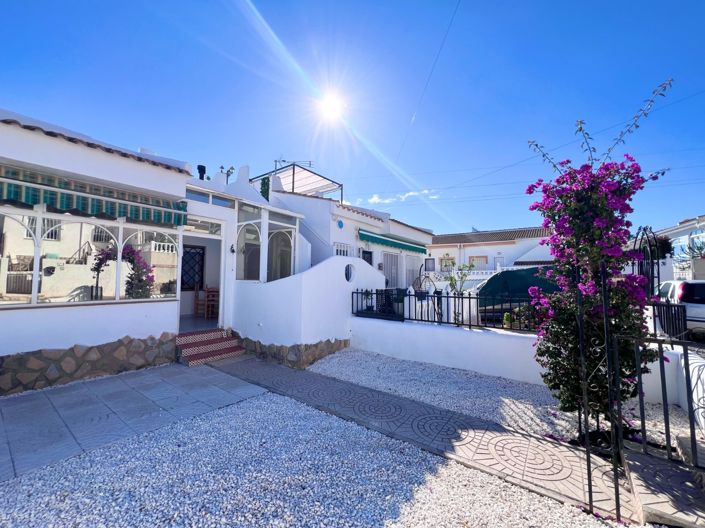 Image No.19-2 Bed Bungalow for sale