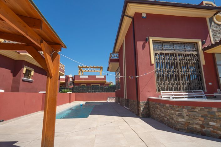 Image No.11-5 Bed Villa for sale