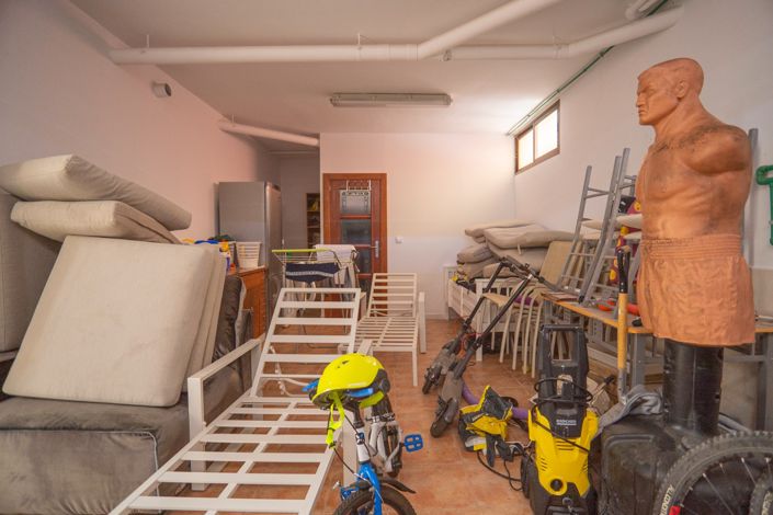 Image No.61-5 Bed Villa for sale