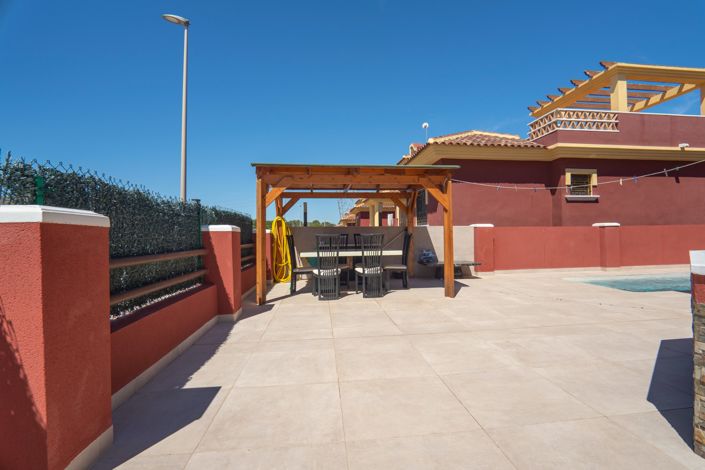 Image No.10-5 Bed Villa for sale