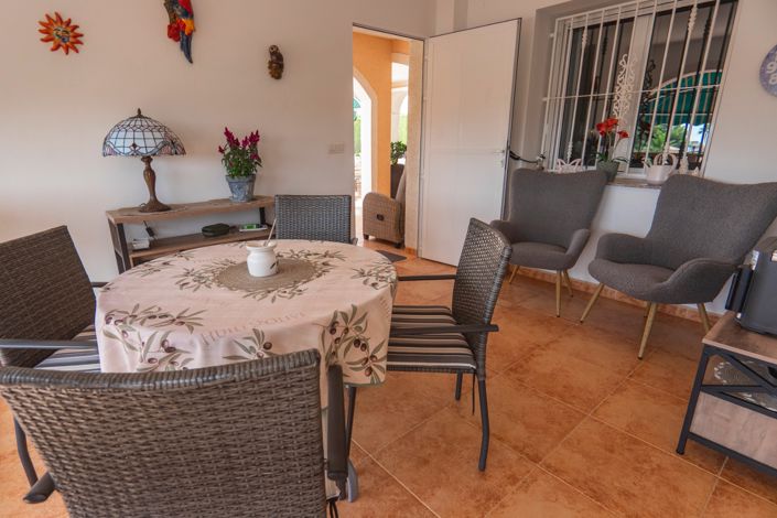 Image No.18-3 Bed Villa for sale