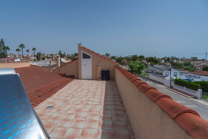 Image No.24-3 Bed Villa for sale