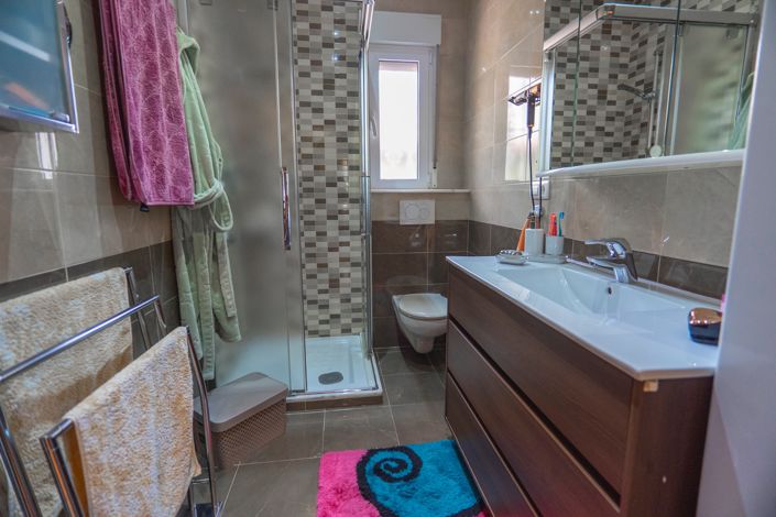 Image No.34-3 Bed Villa for sale