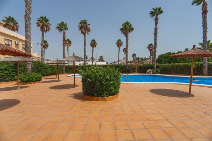 Image No.33-3 Bed House for sale