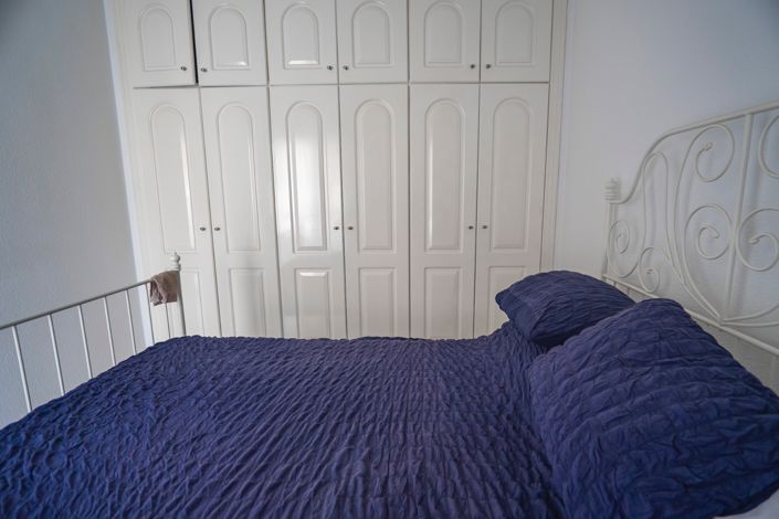 Image No.17-3 Bed House for sale