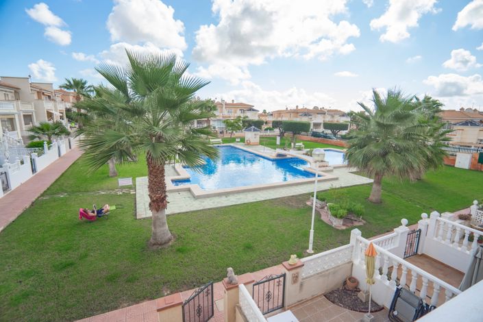 Image No.29-3 Bed House for sale