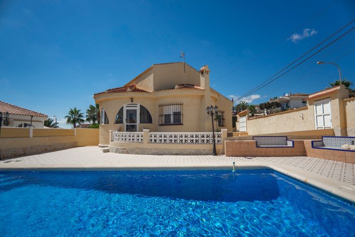 Image No.33-3 Bed Villa for sale