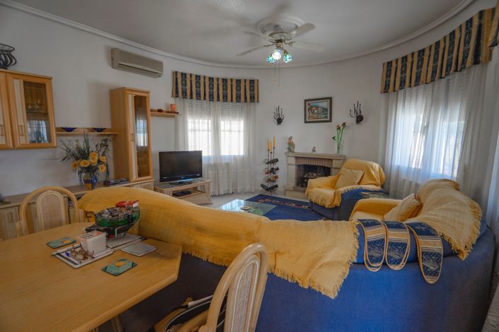 Image No.5-3 Bed Villa for sale