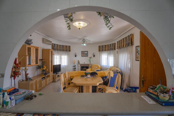 Image No.7-3 Bed Villa for sale