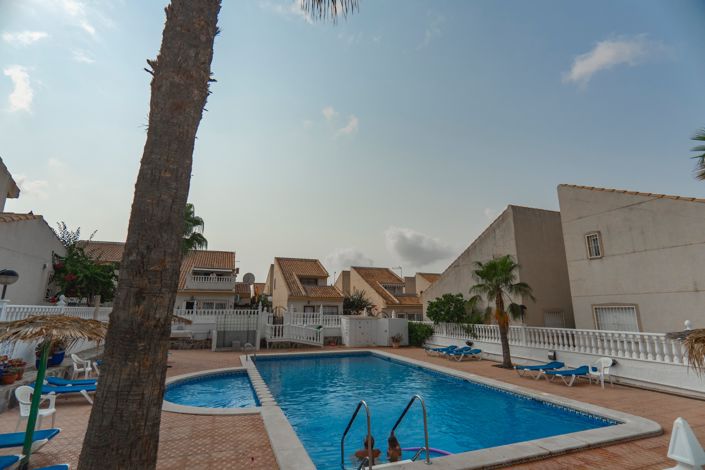 Image No.3-3 Bed Villa for sale