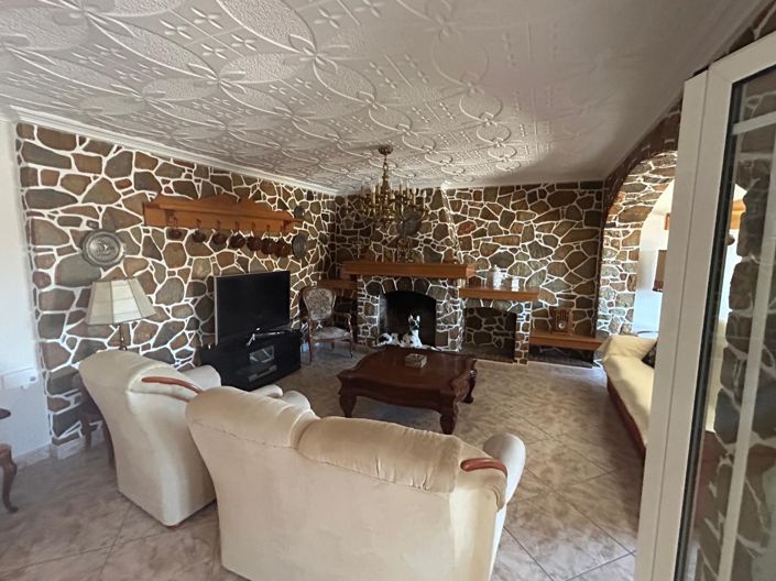 Image No.29-6 Bed Villa for sale