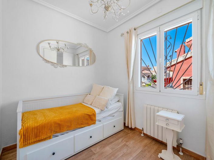 Image No.36-3 Bed Villa for sale