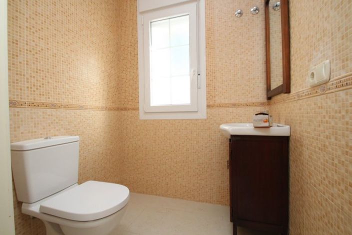 Image No.11-4 Bed Villa for sale