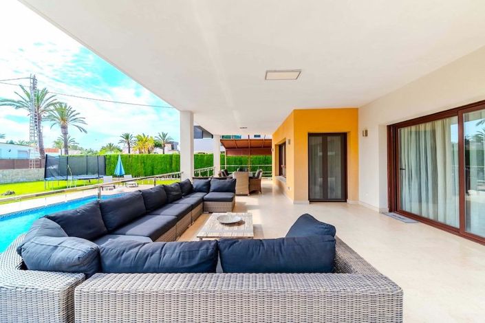 Image No.13-5 Bed Villa for sale