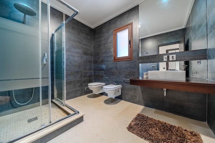 Image No.39-5 Bed Villa for sale