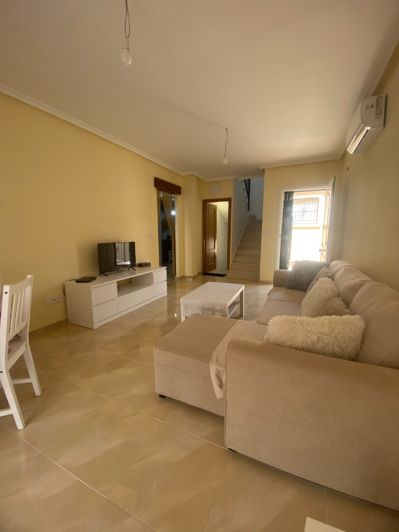 Image No.2-3 Bed Townhouse for sale