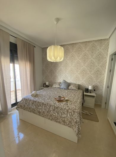 Image No.10-3 Bed Townhouse for sale