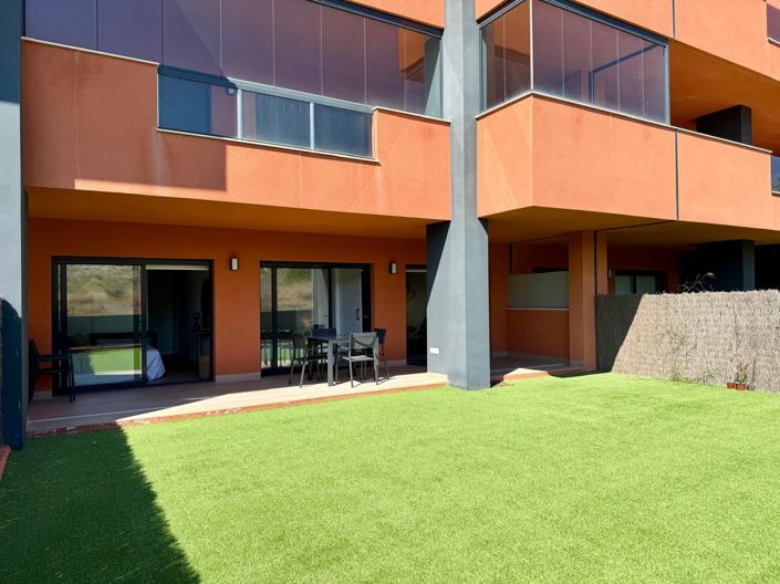 Image No.1-2 Bed Apartment for sale