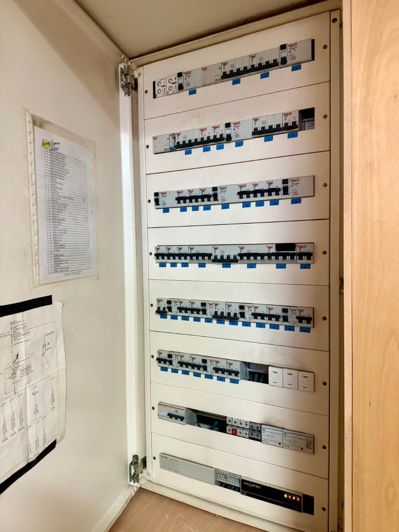 Image No.36-5 Bed Villa for sale