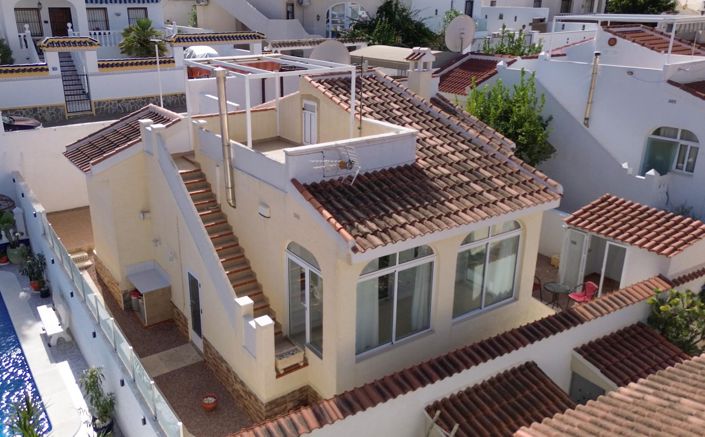 Image No.2-2 Bed Villa for sale