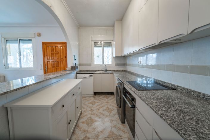 Image No.14-2 Bed Villa for sale