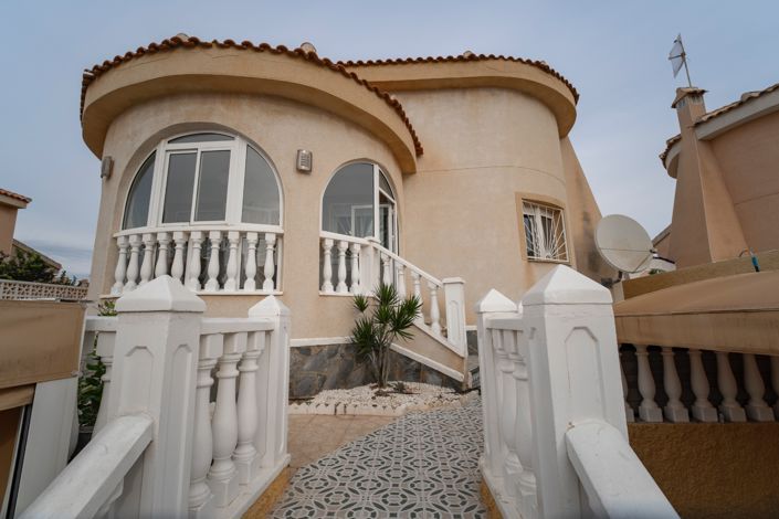 Image No.31-2 Bed Villa for sale