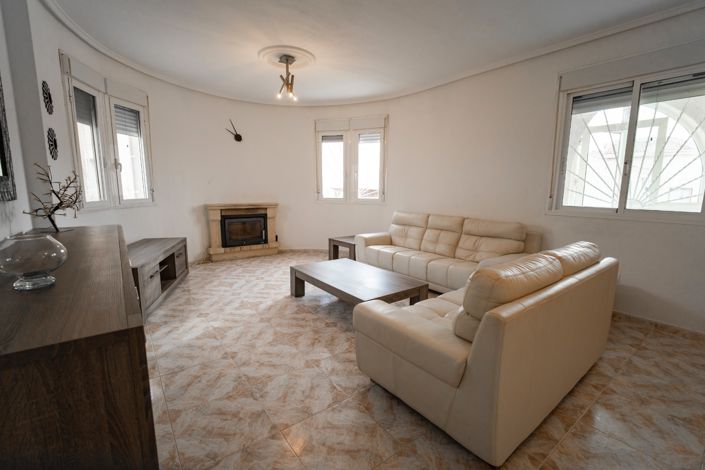 Image No.5-2 Bed Villa for sale