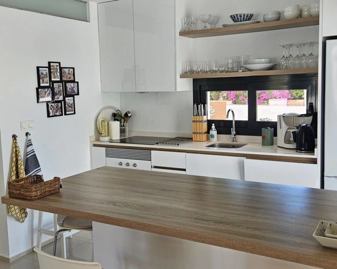 Image No.5-3 Bed Townhouse for sale