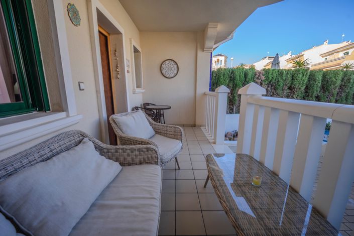 Image No.35-3 Bed Townhouse for sale