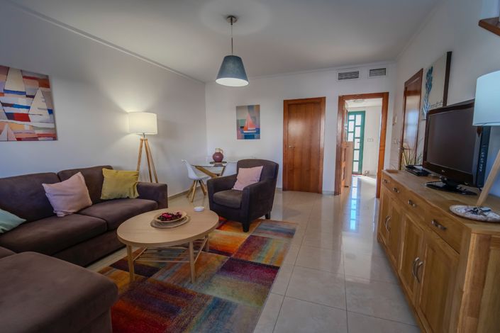 Image No.6-3 Bed Townhouse for sale