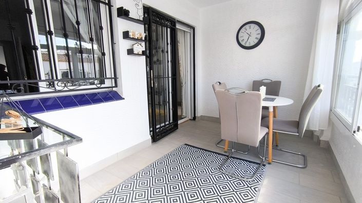 Image No.18-2 Bed Apartment for sale